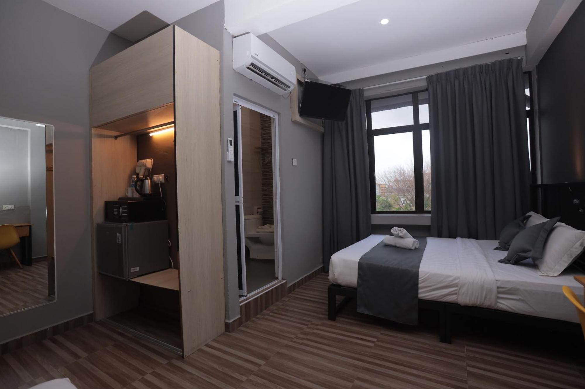 Dj Citi Inn Premier กัวลาตรังกานู ภายนอก รูปภาพ